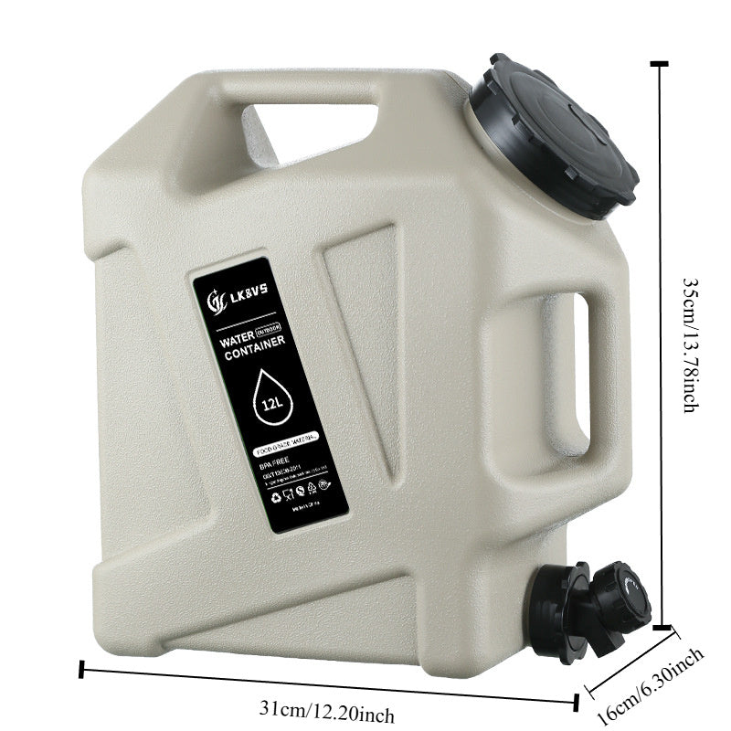 Outdoor Water Bucket with Spigot
