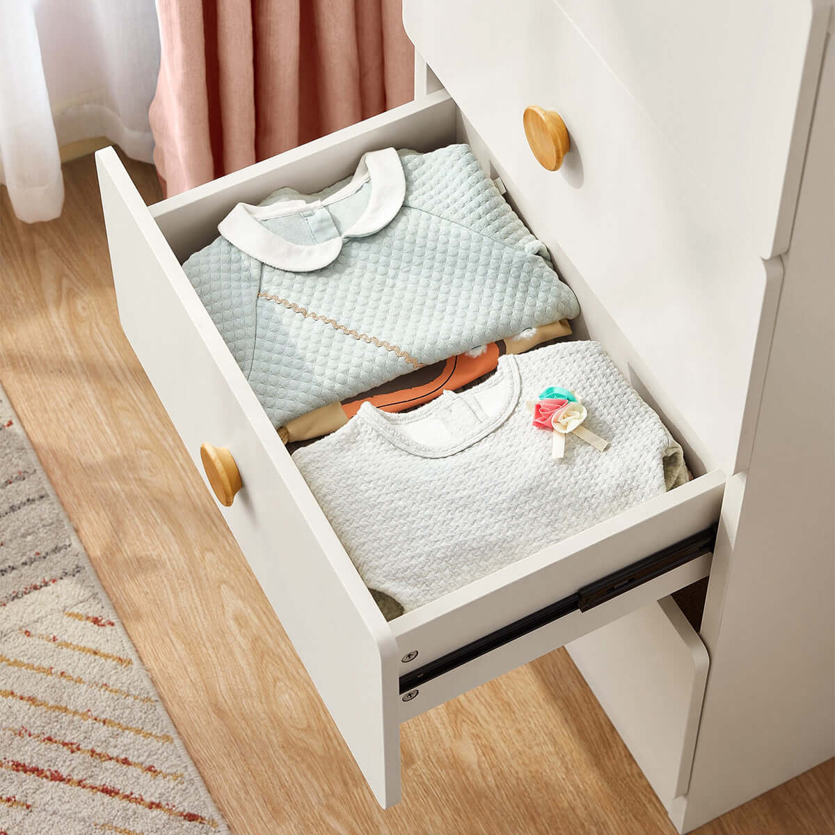 Lucas Kids White Drawer Chest