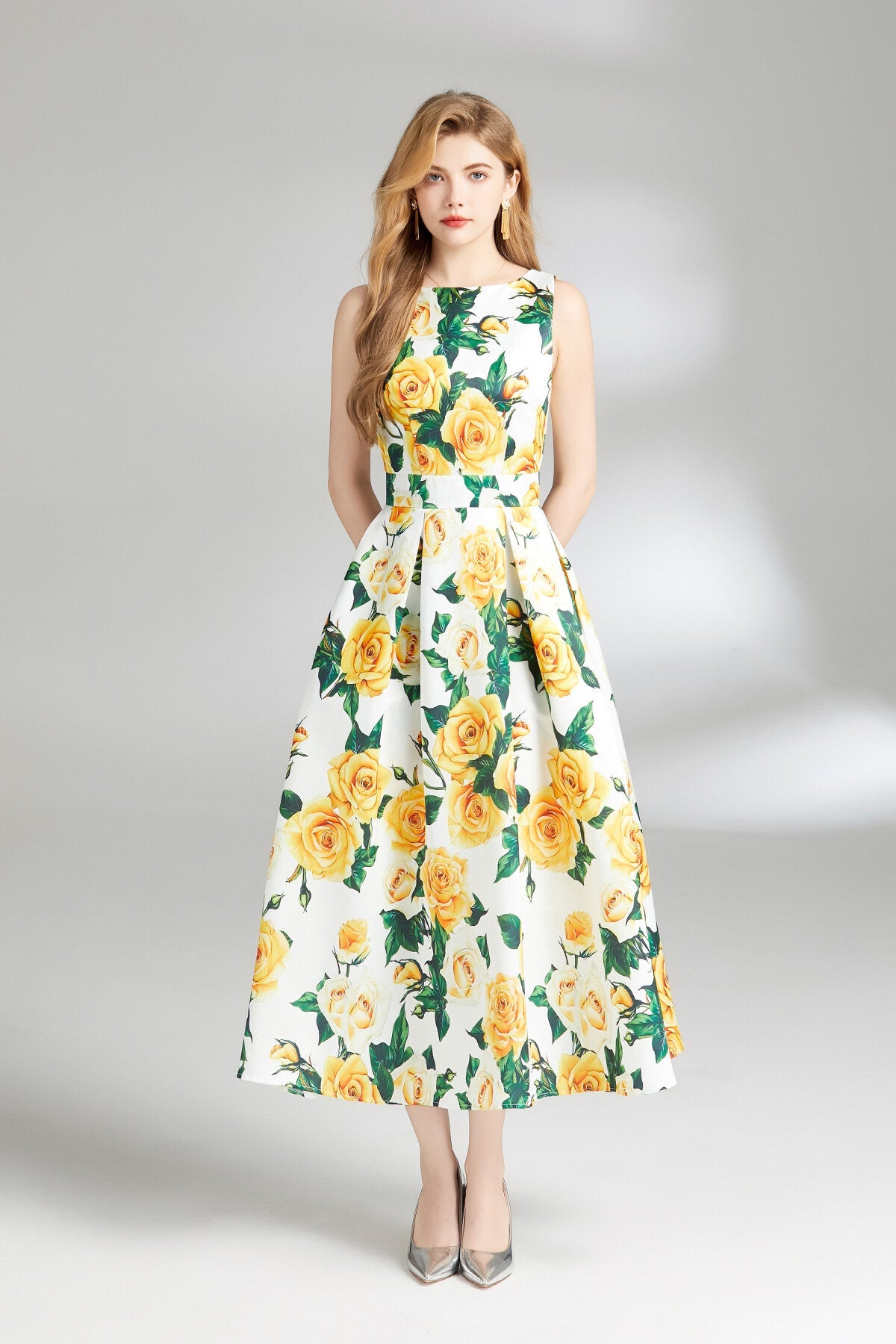 Sunshine Daydream Sleeveless Boat Neck Dress